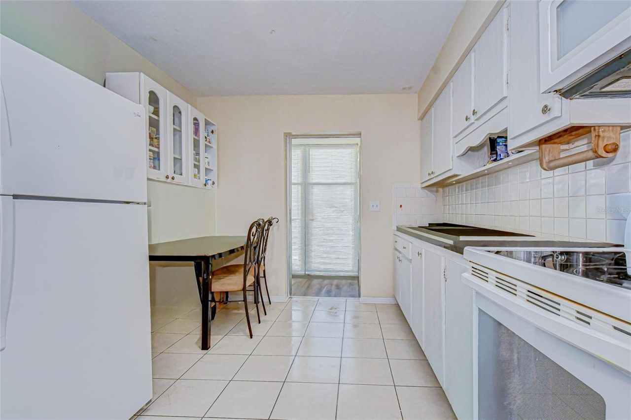 5155 9th Avenue N, Unit 205, Saint Petersburg, FL 33710 Photo