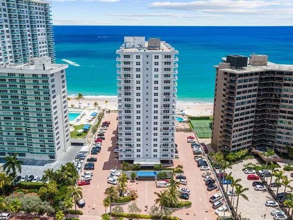 3850 Galt Ocean Dr, Unit 408, Fort Lauderdale, FL 33308