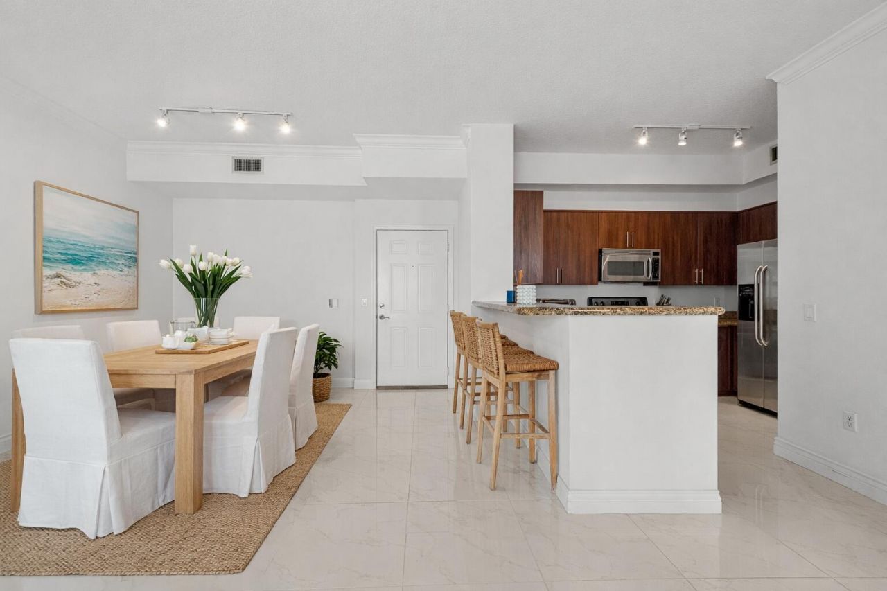 2401 NE 65th Street, Unit 603, Fort Lauderdale, FL 33308 Photo