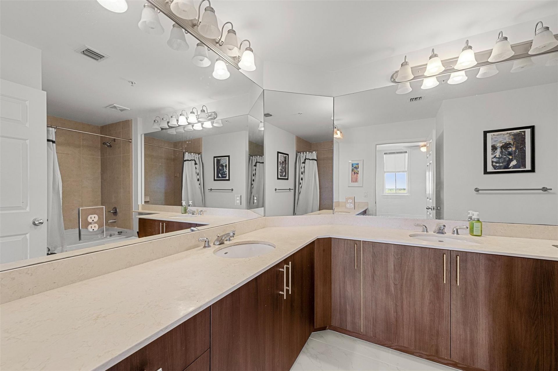 2401 NE 65th Street, Unit 603, Fort Lauderdale, FL 33308 Photo