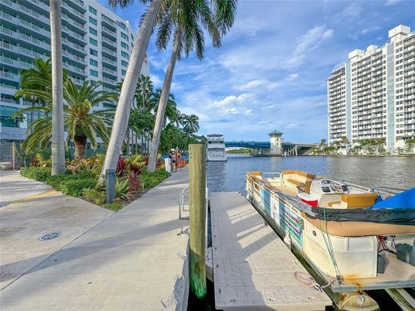 2670 E Sunrise Boulevard, Unit 1115, Fort Lauderdale, FL 33304