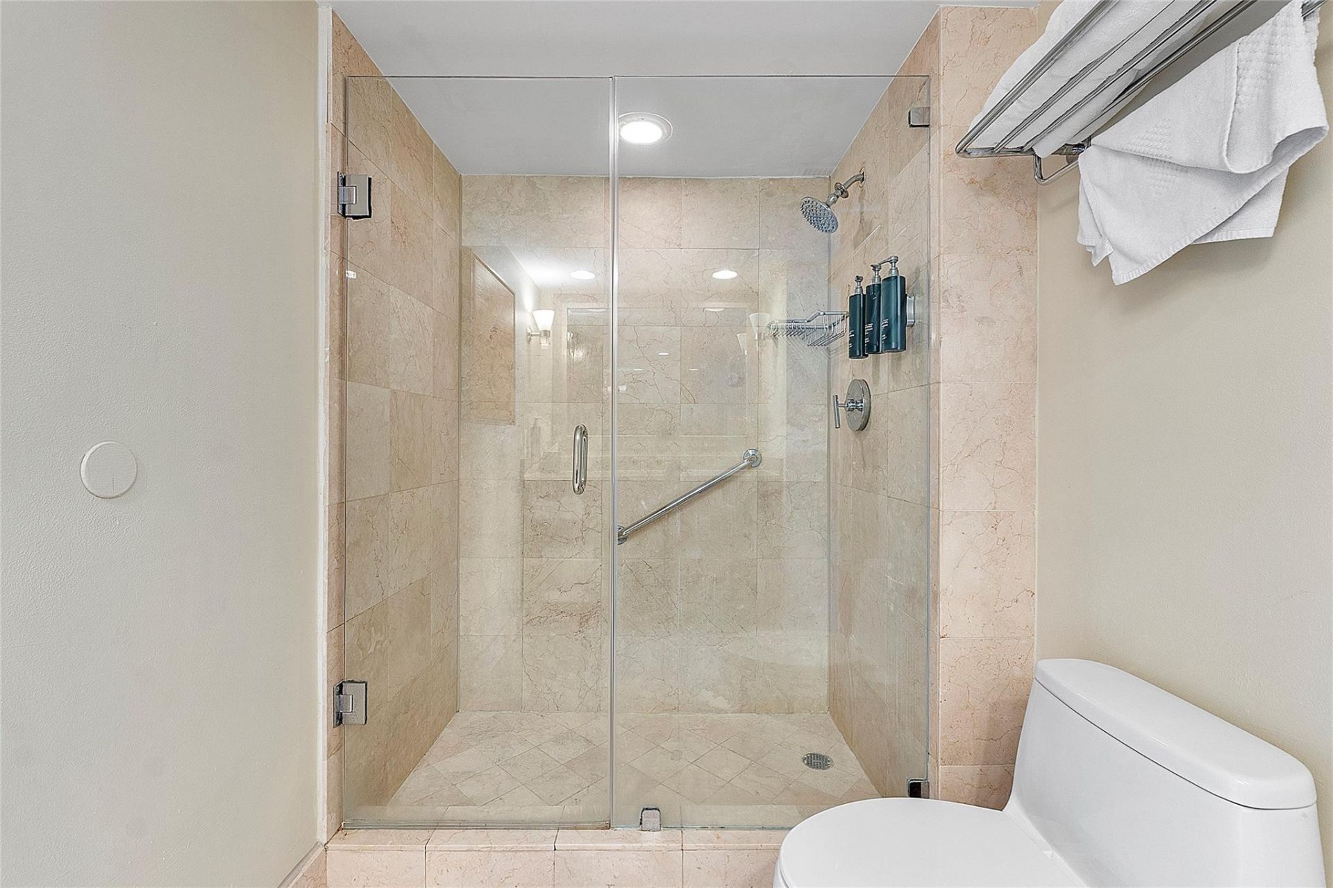 2670 E Sunrise Boulevard, Unit 1115, Fort Lauderdale, FL 33304 Photo