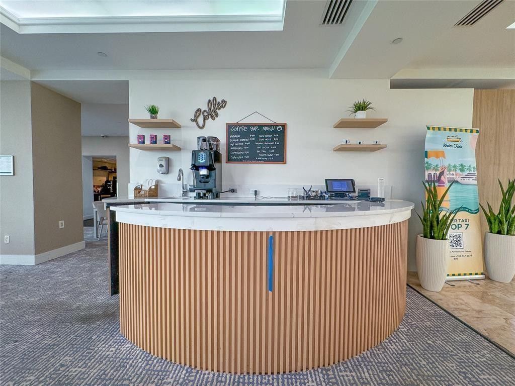 2670 E Sunrise Boulevard, Unit 1115, Fort Lauderdale, FL 33304 Photo