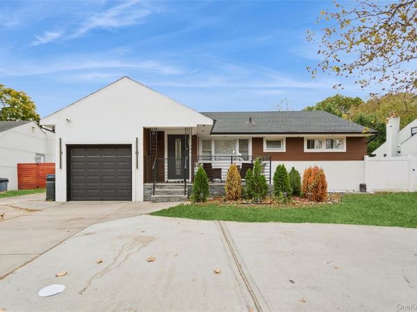 84 Rosedale Road, North Woodmere, NY 11581