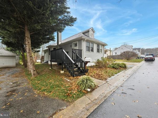 6 LAUREL AVENUE, WILMINGTON, DE 19809