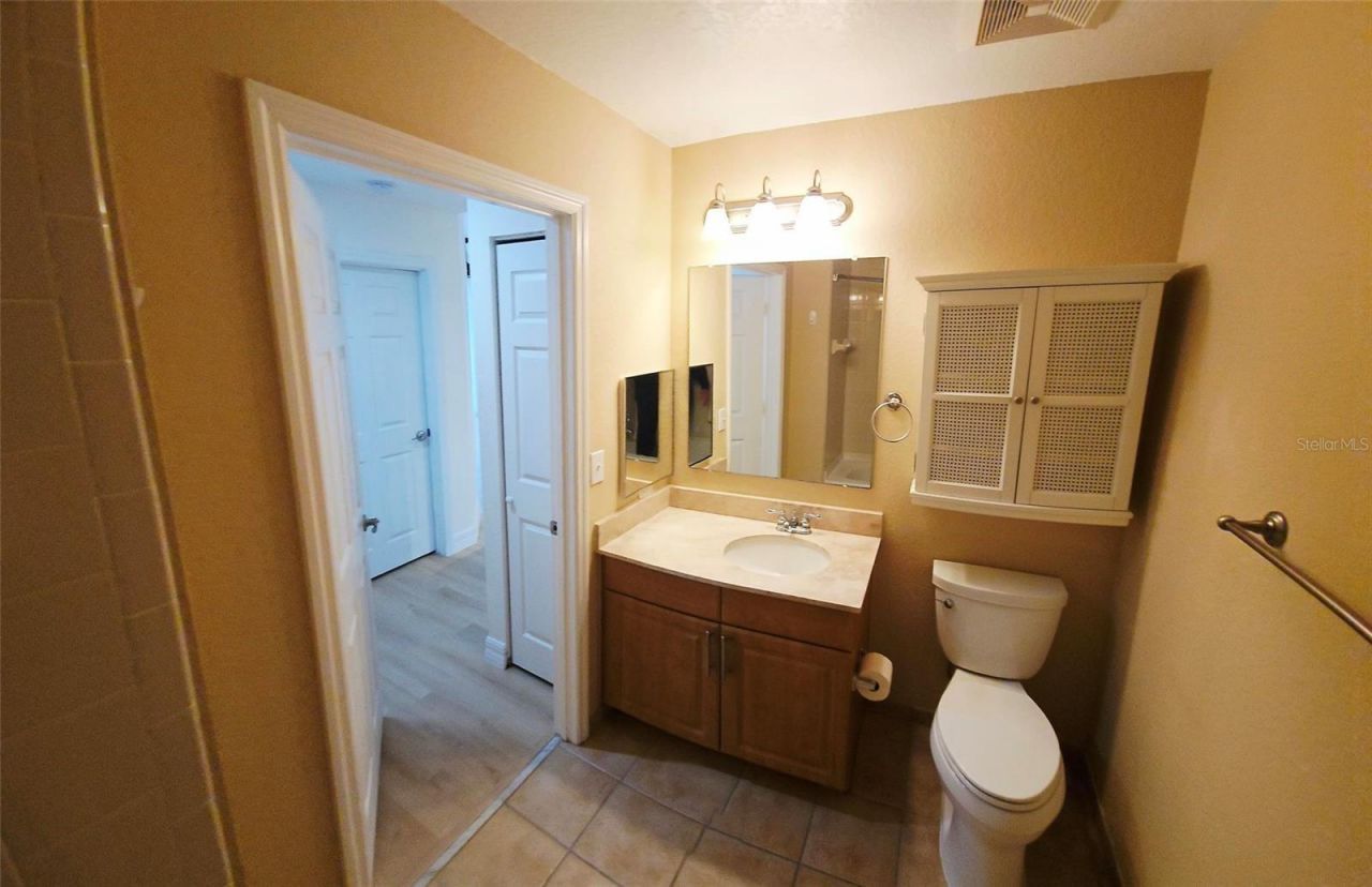 1064 N Tamiami Trail, Unit 1435, Sarasota, FL 34236 Photo