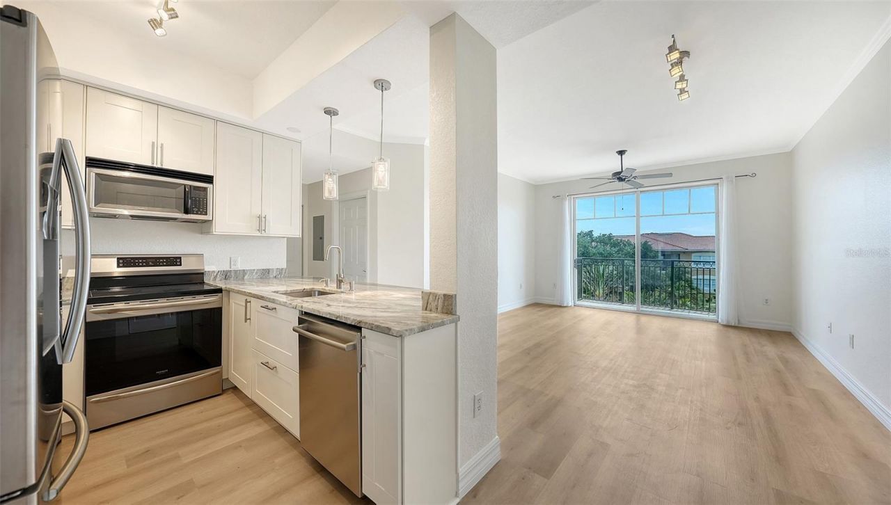 1064 N Tamiami Trail, Unit 1435, Sarasota, FL 34236 Photo