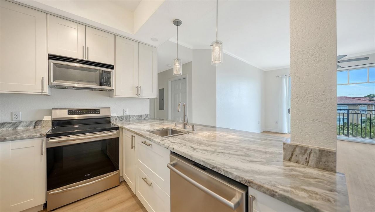 1064 N Tamiami Trail, Unit 1435, Sarasota, FL 34236 Photo