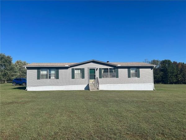 796 SE 1051 Road, Deepwater, MO 64740