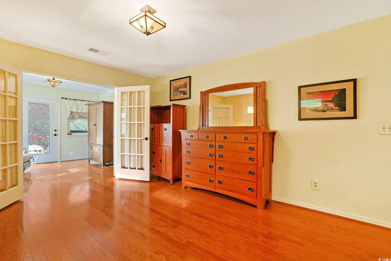 123 Hickory Dr. Photo 12