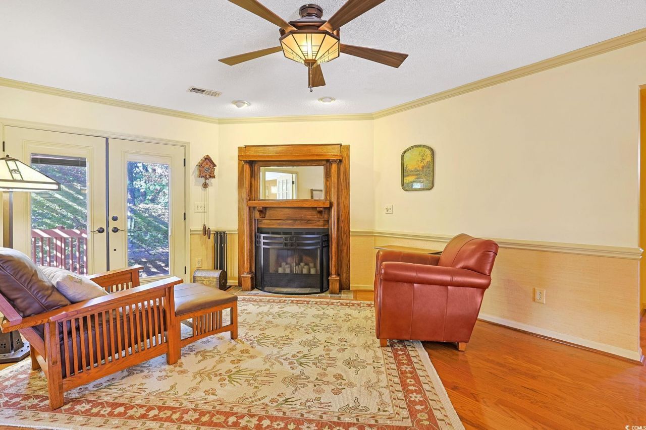 123 Hickory Dr. Photo 3