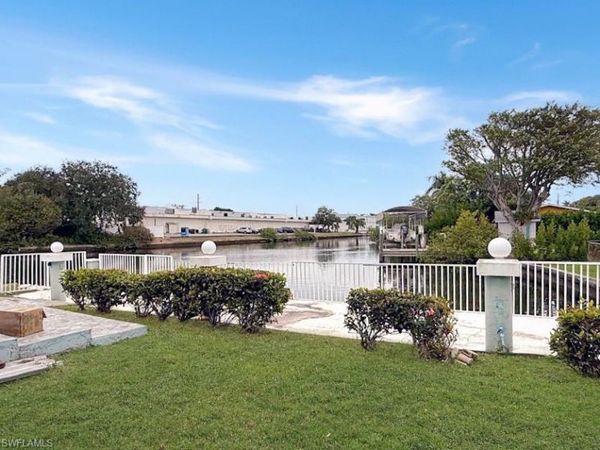 1273 5th AVE N, NAPLES, FL 34102