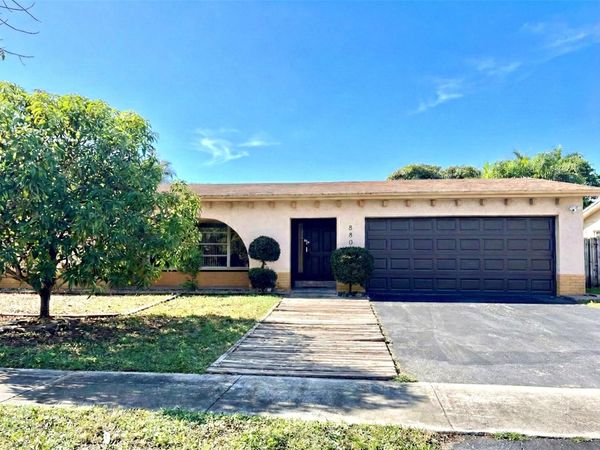 8800 NW 3 Street, Pembroke Pines, FL 33024