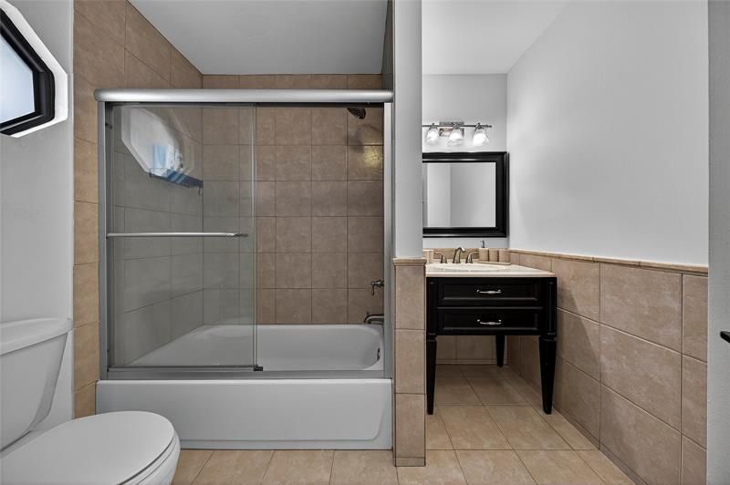 201 NE 16th Place, Unit 104, Fort Lauderdale, FL 33305 Photo