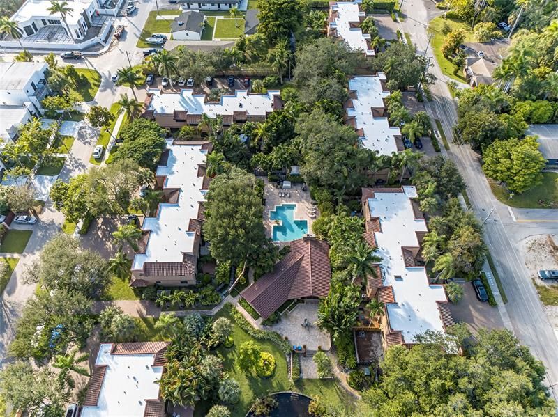 201 NE 16th Place, Unit 104, Fort Lauderdale, FL 33305 Photo