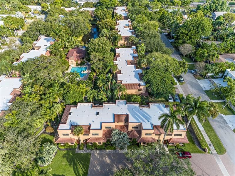 201 NE 16th Place, Unit 104, Fort Lauderdale, FL 33305 Photo