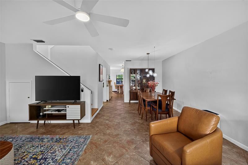 201 NE 16th Place, Unit 104, Fort Lauderdale, FL 33305 Photo