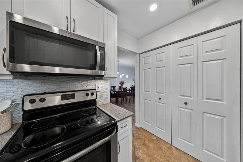 201 NE 16th Place, Unit 104, Fort Lauderdale, FL 33305 Photo