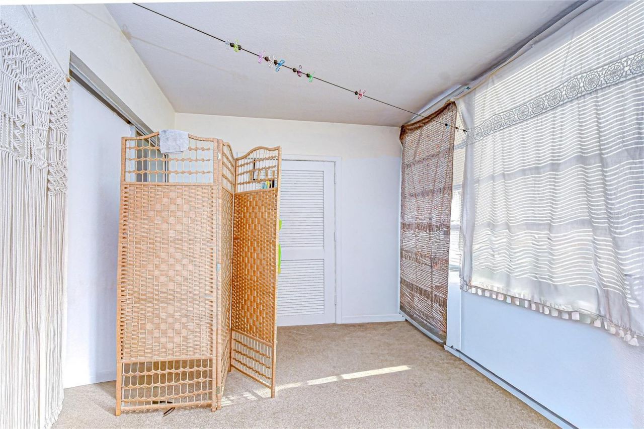 5150 10th Avenue N, Unit 211, Saint Petersburg, FL 33710 Photo