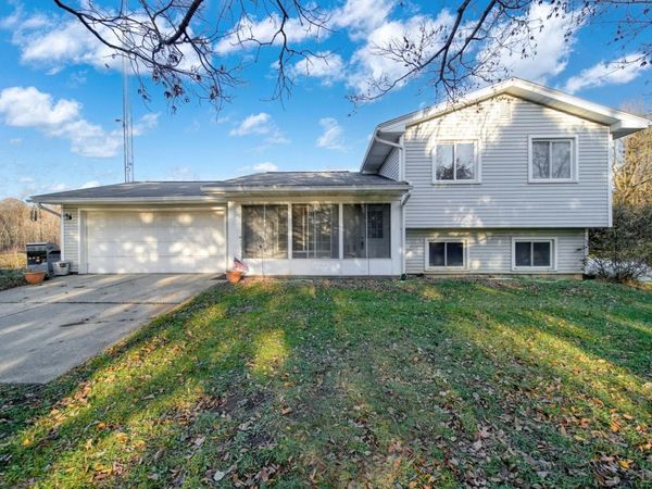 15300 Rome, Manitou Beach, MI 49253