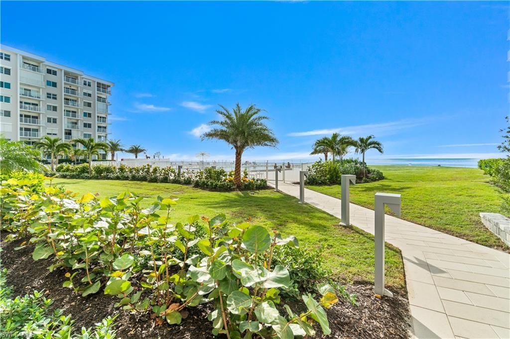 3443 Gulf Shore Blvd N, Unit 812, Naples, FL 34103 Photo