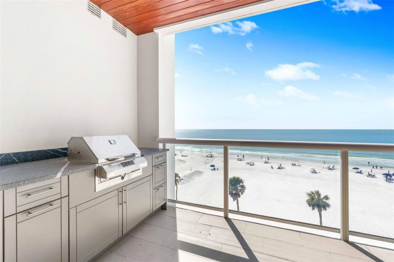 1035 Seaside Drive, Unit 603, Sarasota, FL 34242 Photo