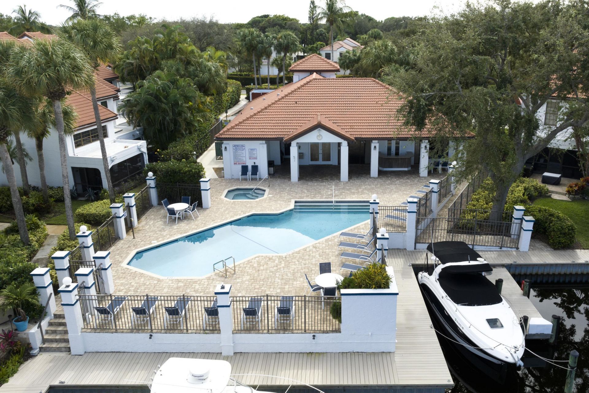 2359 Treasure Isle Drive, Unit 38, Palm Beach Gardens, FL 33410 Photo