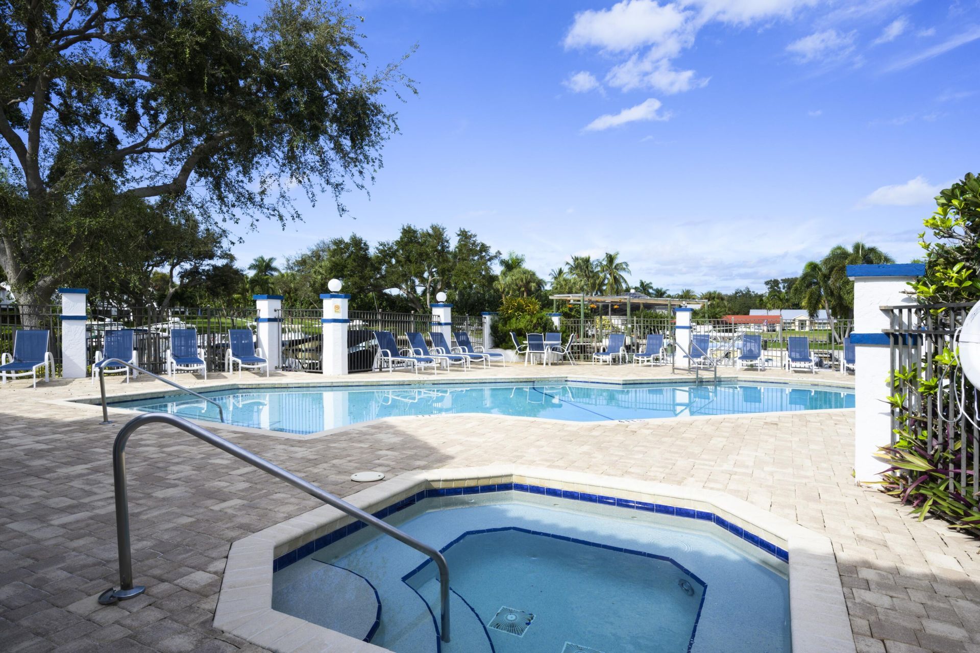 2359 Treasure Isle Drive, Unit 38, Palm Beach Gardens, FL 33410 Photo