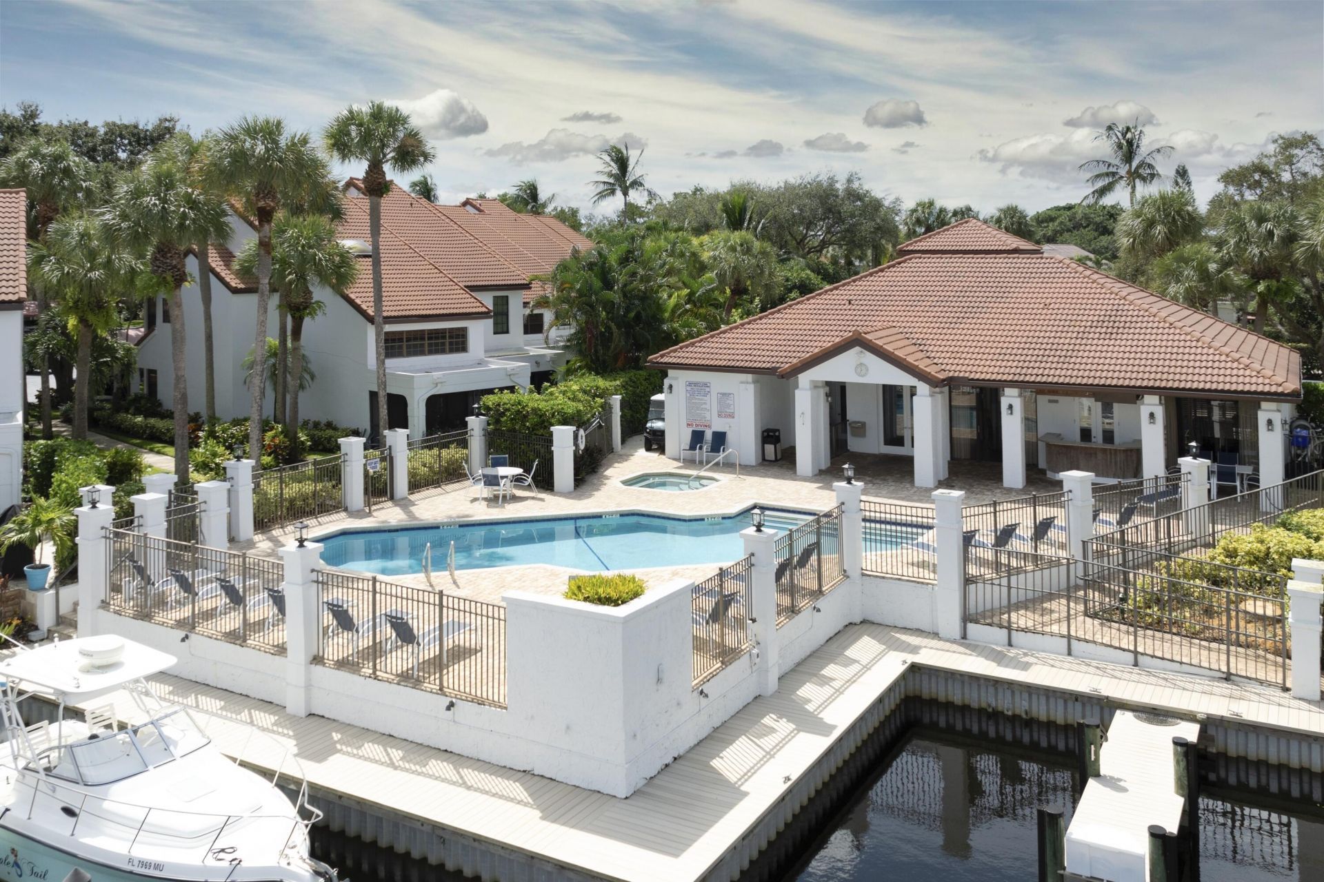 2359 Treasure Isle Drive, Unit 38, Palm Beach Gardens, FL 33410 Photo