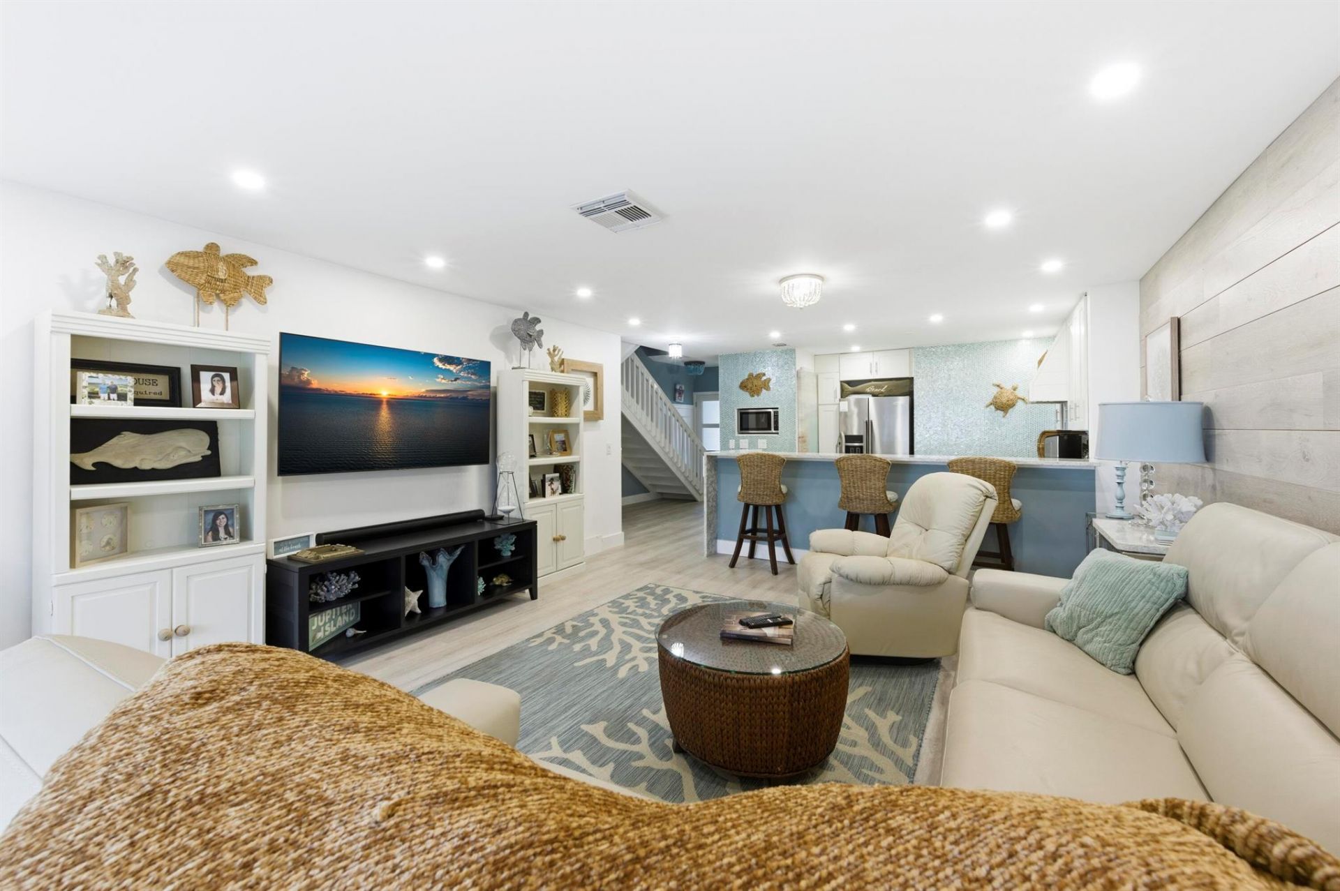 2359 Treasure Isle Drive, Unit 38, Palm Beach Gardens, FL 33410 Photo