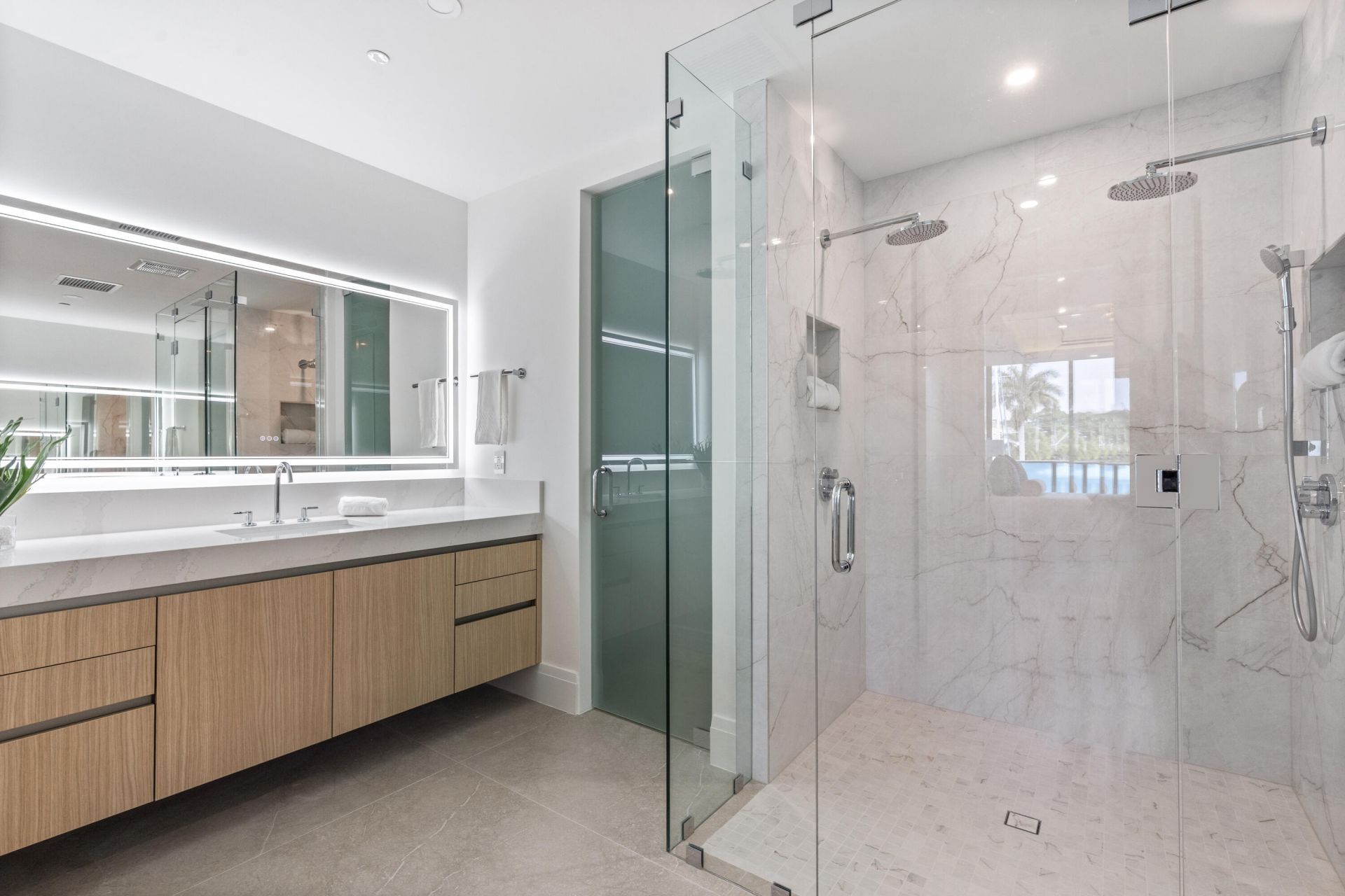 87 Isle Of Venice Drive, Unit 202s, Fort Lauderdale, FL 33301 Photo