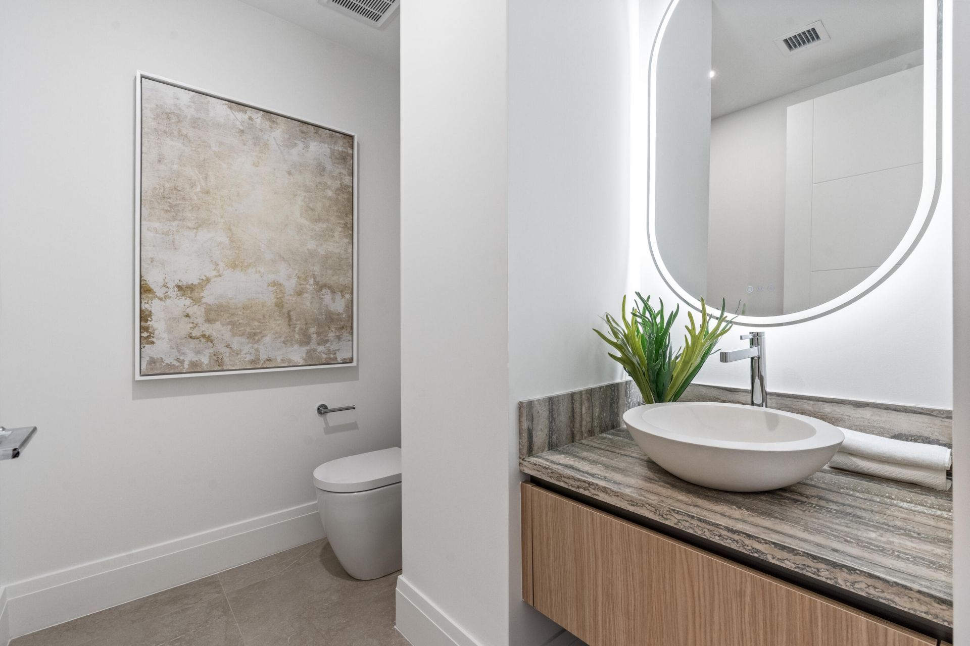 87 Isle Of Venice Drive, Unit 202s, Fort Lauderdale, FL 33301 Photo