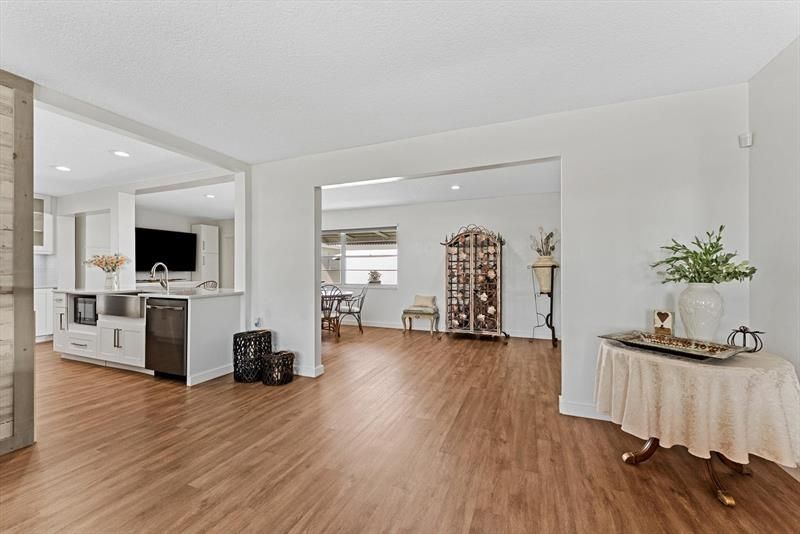 1001 SW 6th Ave, Boynton Beach, FL 33426 Photo