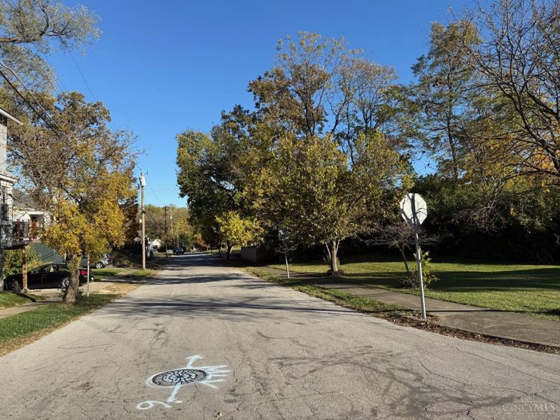 3015 Beekman Street, Cincinnati, OH 45225 Photo 4