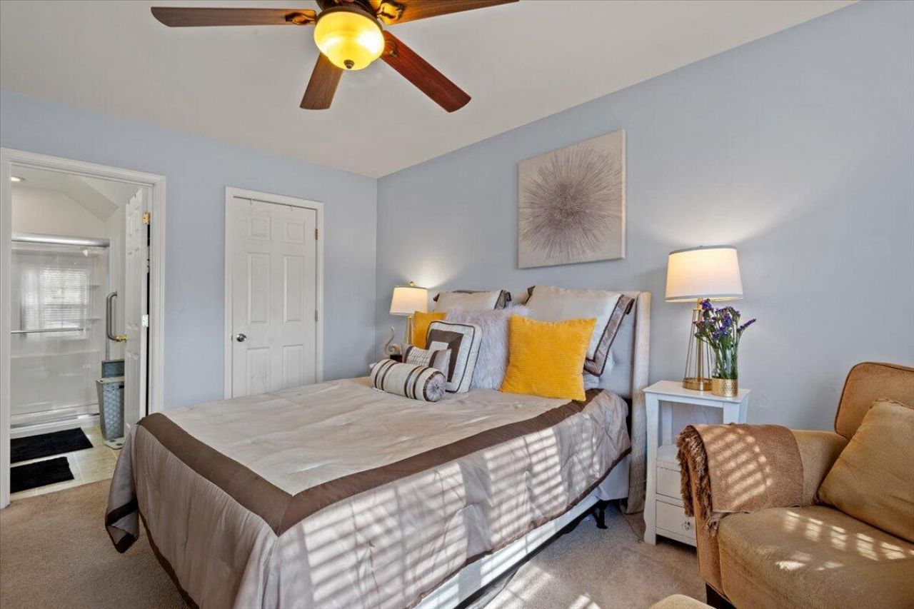 4812 Willow Brook Lane Photo 23