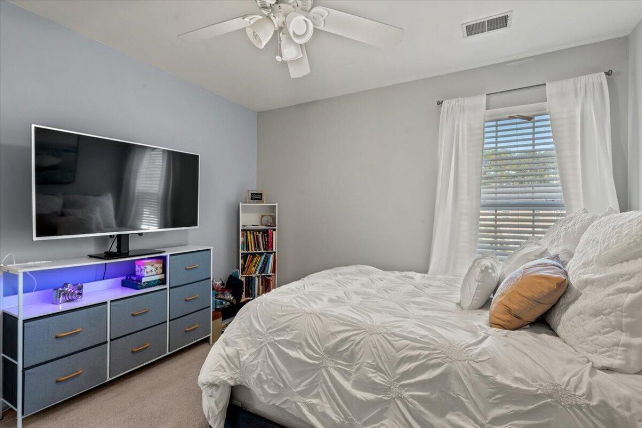 4812 Willow Brook Lane Photo 39