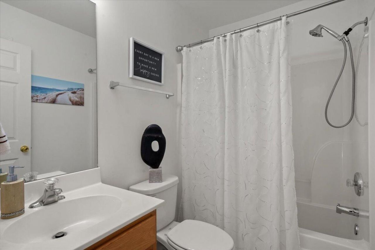 4812 Willow Brook Lane Photo 40