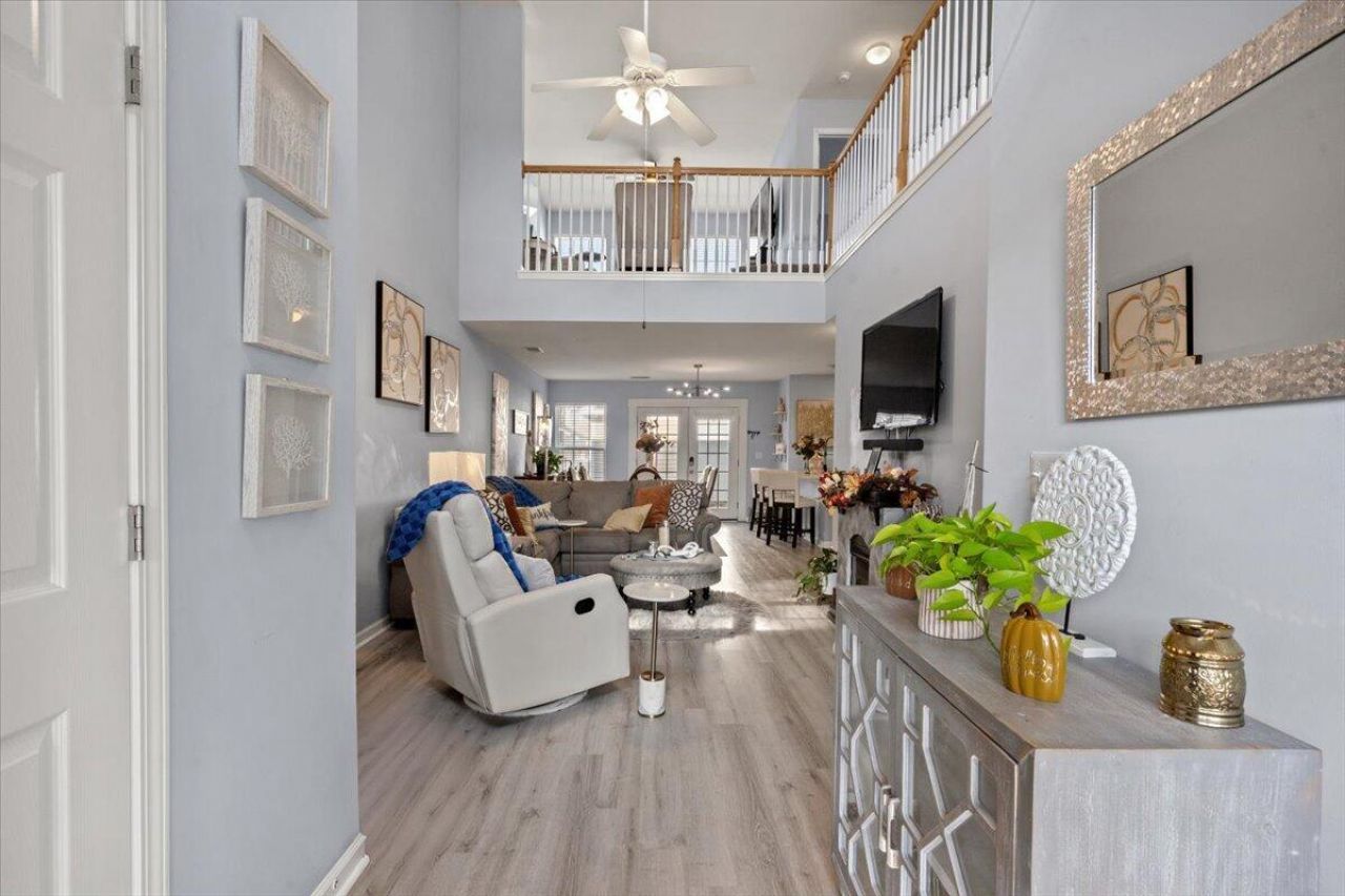 4812 Willow Brook Lane Photo 5