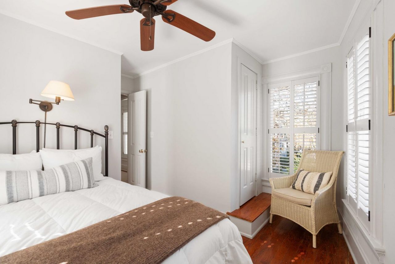 3 King Street Photo 14