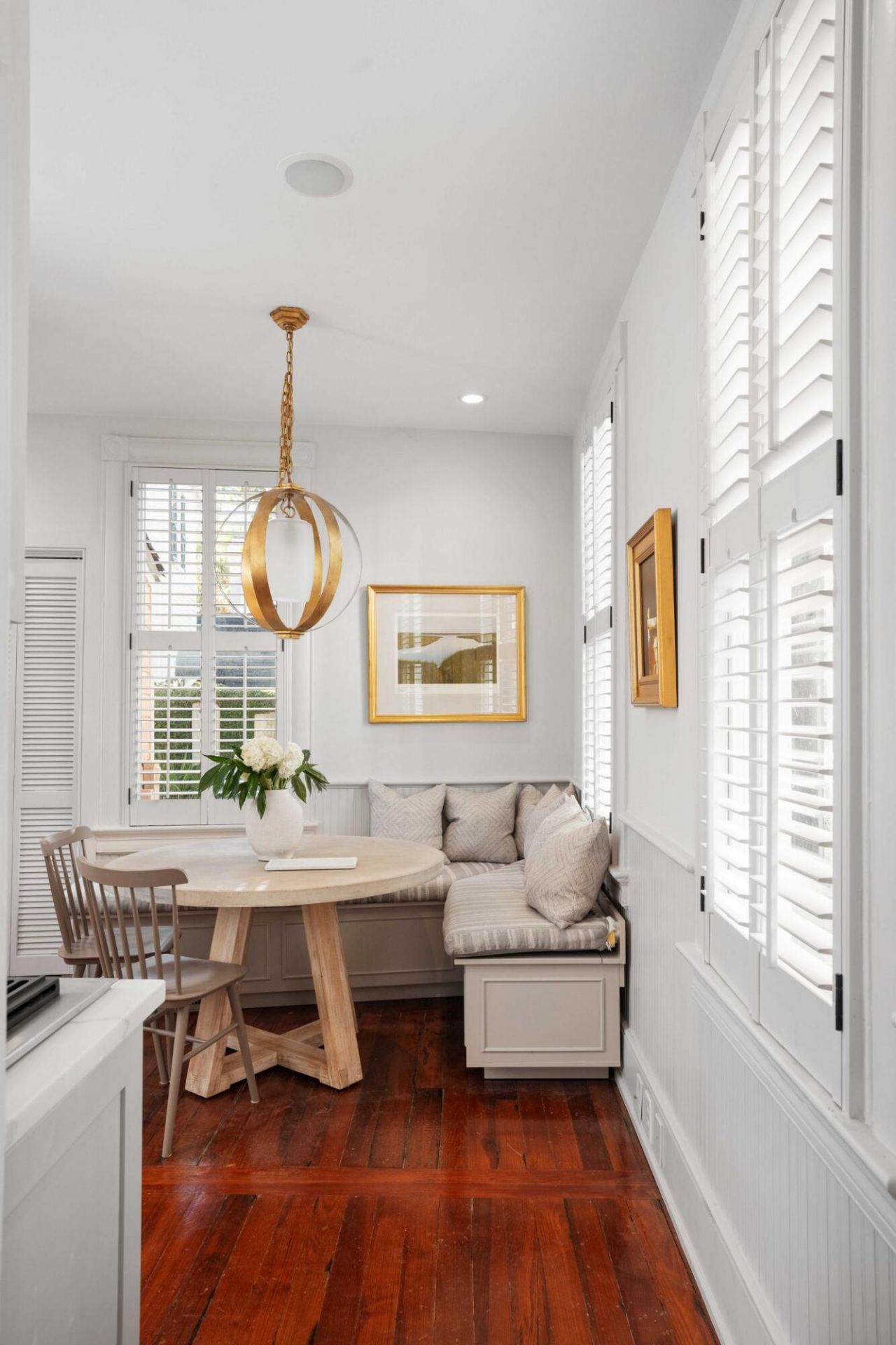 3 King Street Photo 8