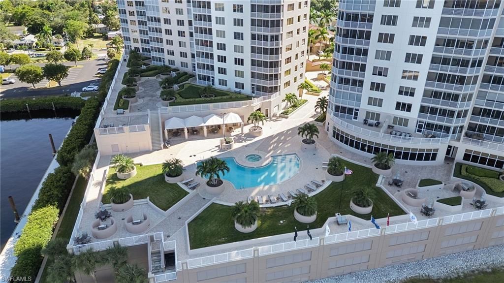 2090 W First St, Unit F2806, Fort Myers, FL 33901 Photo