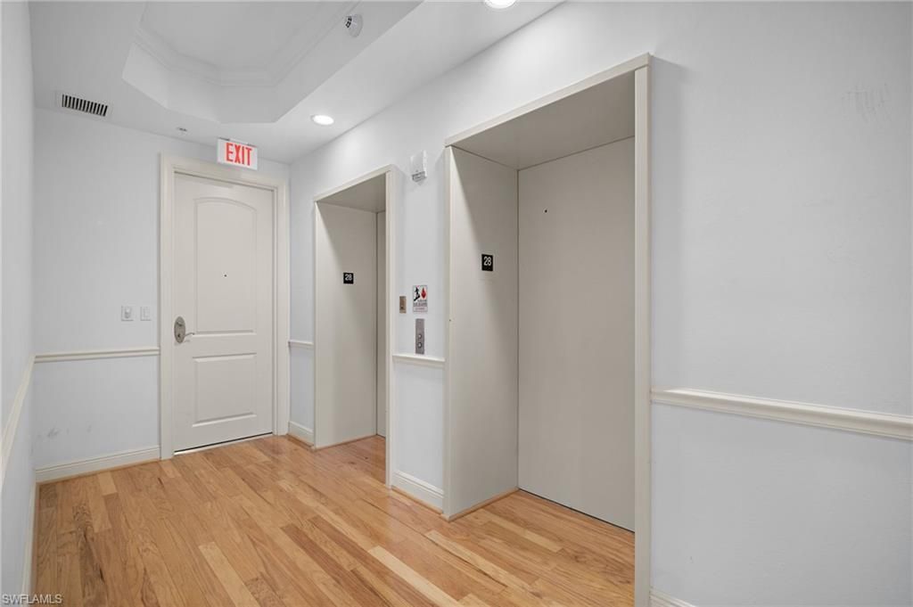 2090 W First St, Unit F2806, Fort Myers, FL 33901 Photo