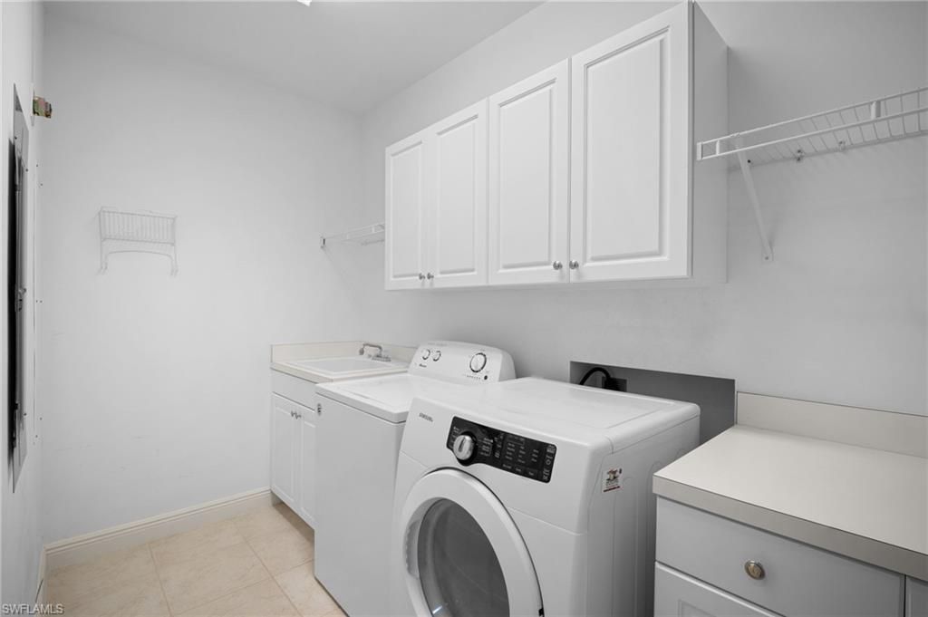 2090 W First St, Unit F2806, Fort Myers, FL 33901 Photo