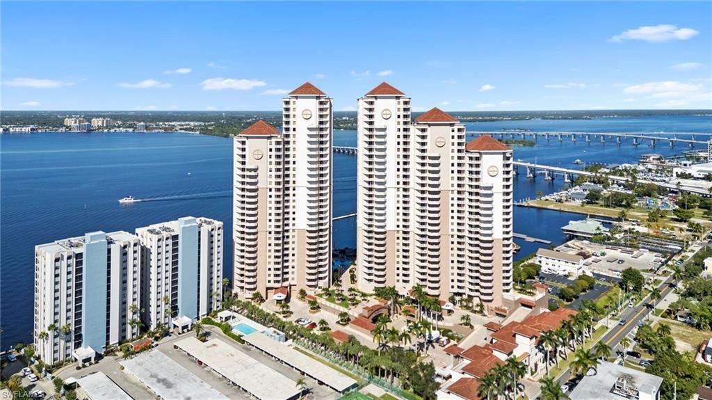 2090 W First St, Unit F2806, Fort Myers, FL 33901 Photo