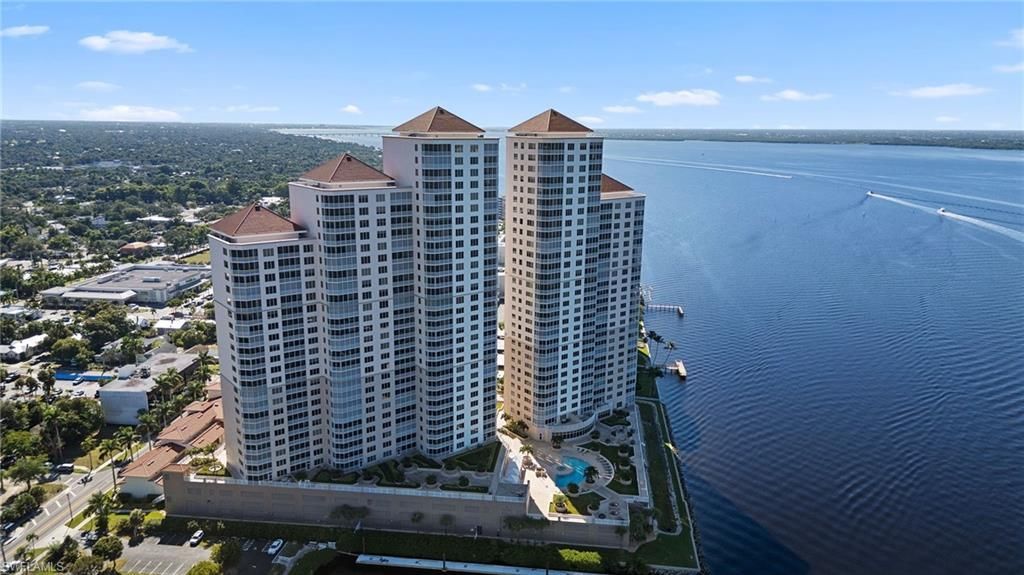 2090 W First St, Unit F2806, Fort Myers, FL 33901 Photo