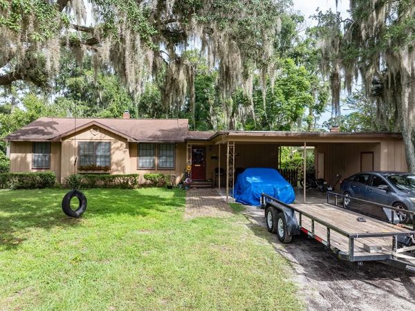 688 NW Palm Circle Dr, Lake City, FL 32055