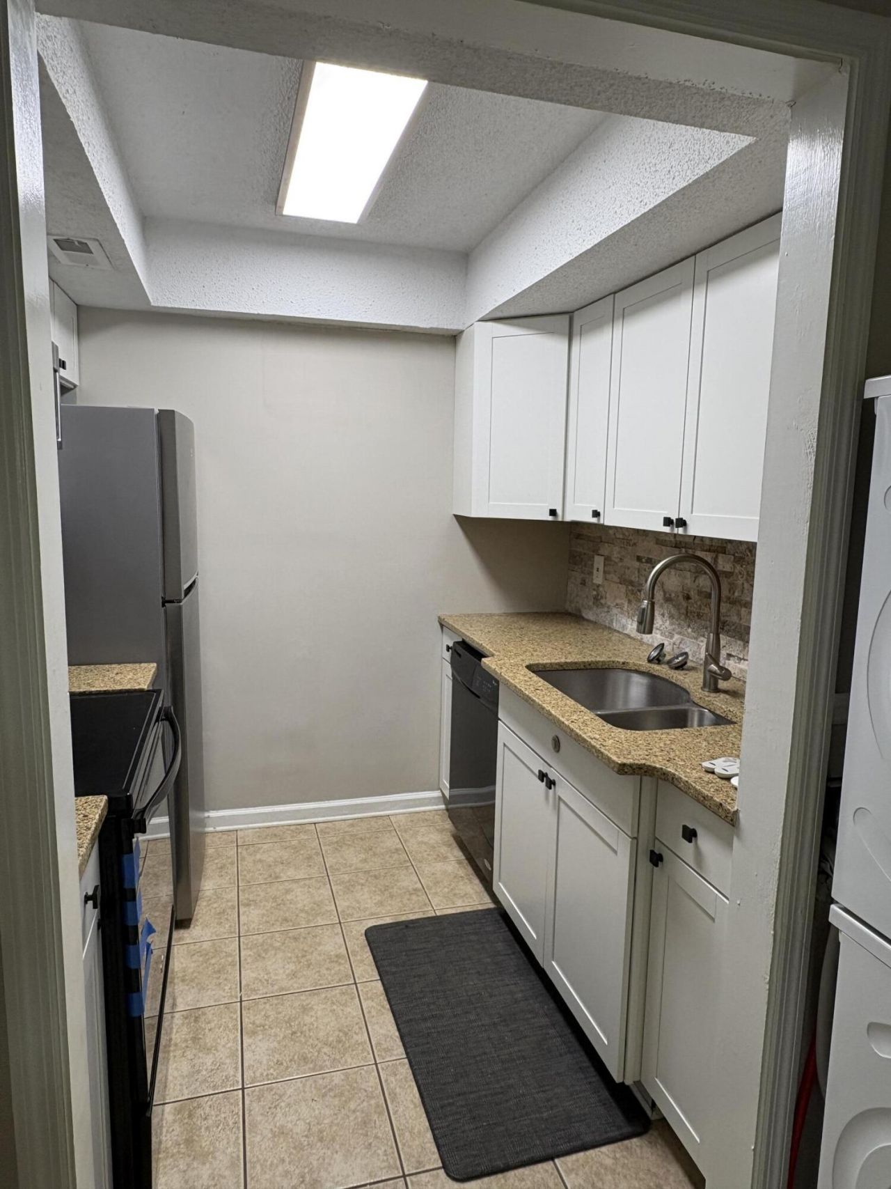 6240 Old Point Road Photo 10