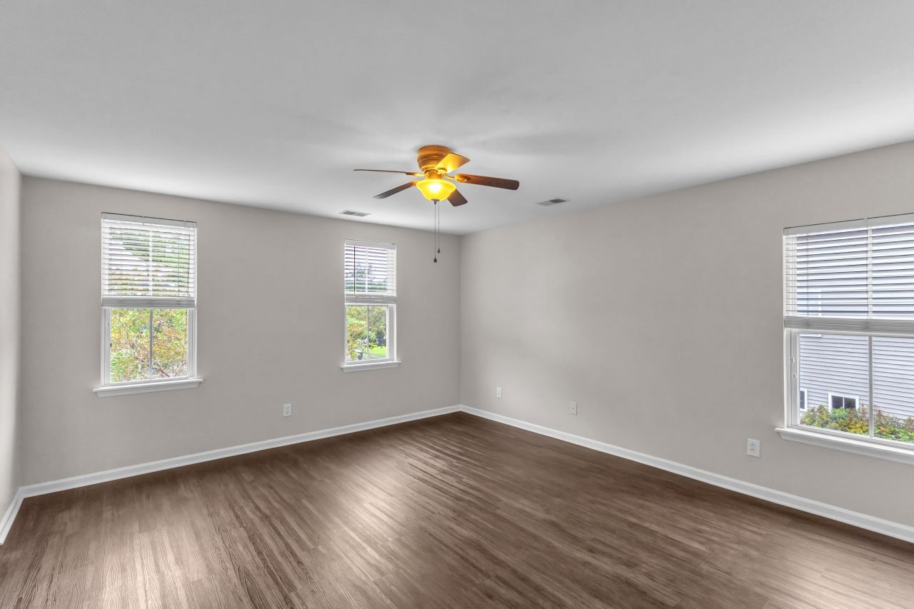 1868 Hubbell Drive Photo 10