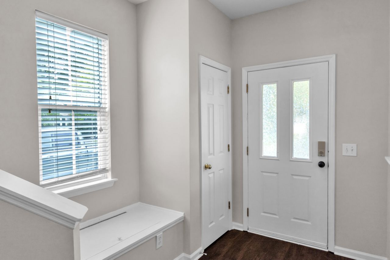 1868 Hubbell Drive Photo 18