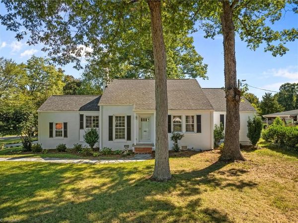 301 Trail One, Burlington, NC 27215